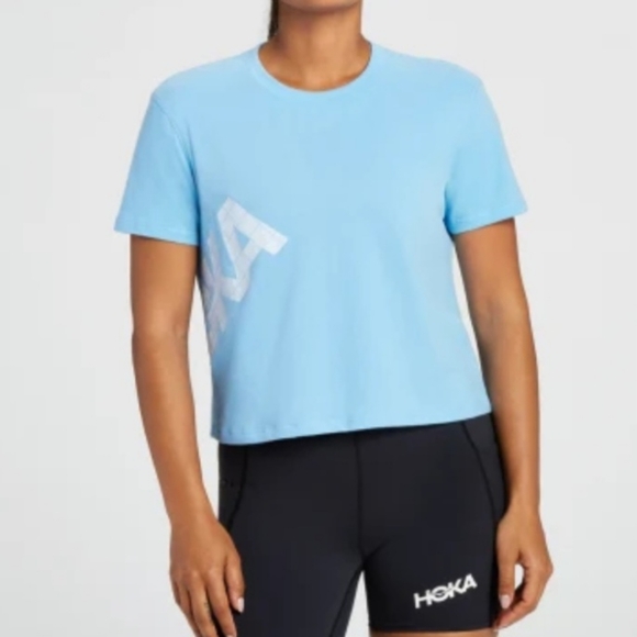 Hoka One One Tops - HOKA ONE‎ ONE Blue Cropped Running Workout Gym Tee L